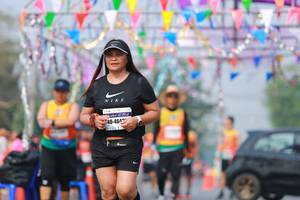 BIB: 464
                            <button type="button" onclick="openModal(9925182)" class="btn btn-primary btn-sm float-right btn-popup" data-toggle="modal" data-target=".modal-high-quality">
                        <i class="fas fa-shopping-cart"></i> Add to Cart
                    </button>
                                            <button type="button" onclick="isThisMe(9925182, true)" class="btn btn-success btn-sm float-right btn-popup btn-isme hidden" data-toggle="tooltip" data-placement="bottom" title="นี่คือรูปของคุณใช่ไหม คลิกที่นี่เพื่อเอาเข้าอัลบั้ม">
                        <i class="fas fa-plus"></i> Add to album
                    </button>
                    <button type="button" onclick="isThisMe(9925182, false)" class="btn btn-warning btn-sm float-right btn-popup btn-isnotme hidden">
                        <i class="fas fa-ban"></i> Remove from album
                    </button>